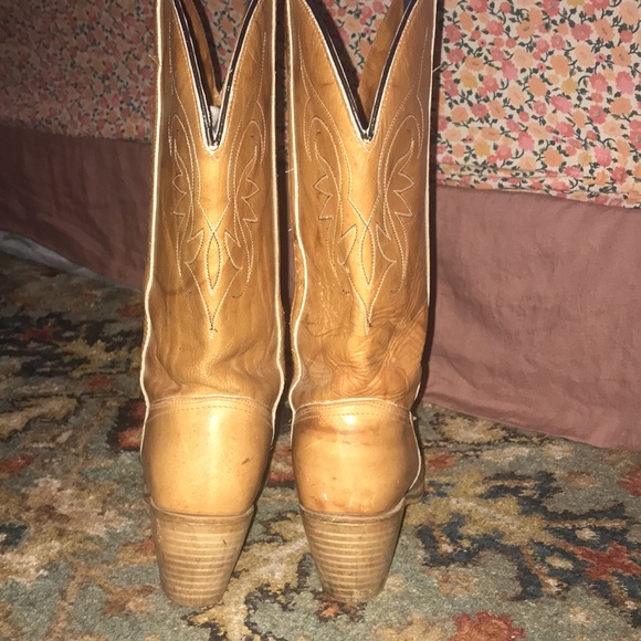 Vintage Dingo Heeled Boots - Picture 7 of 13